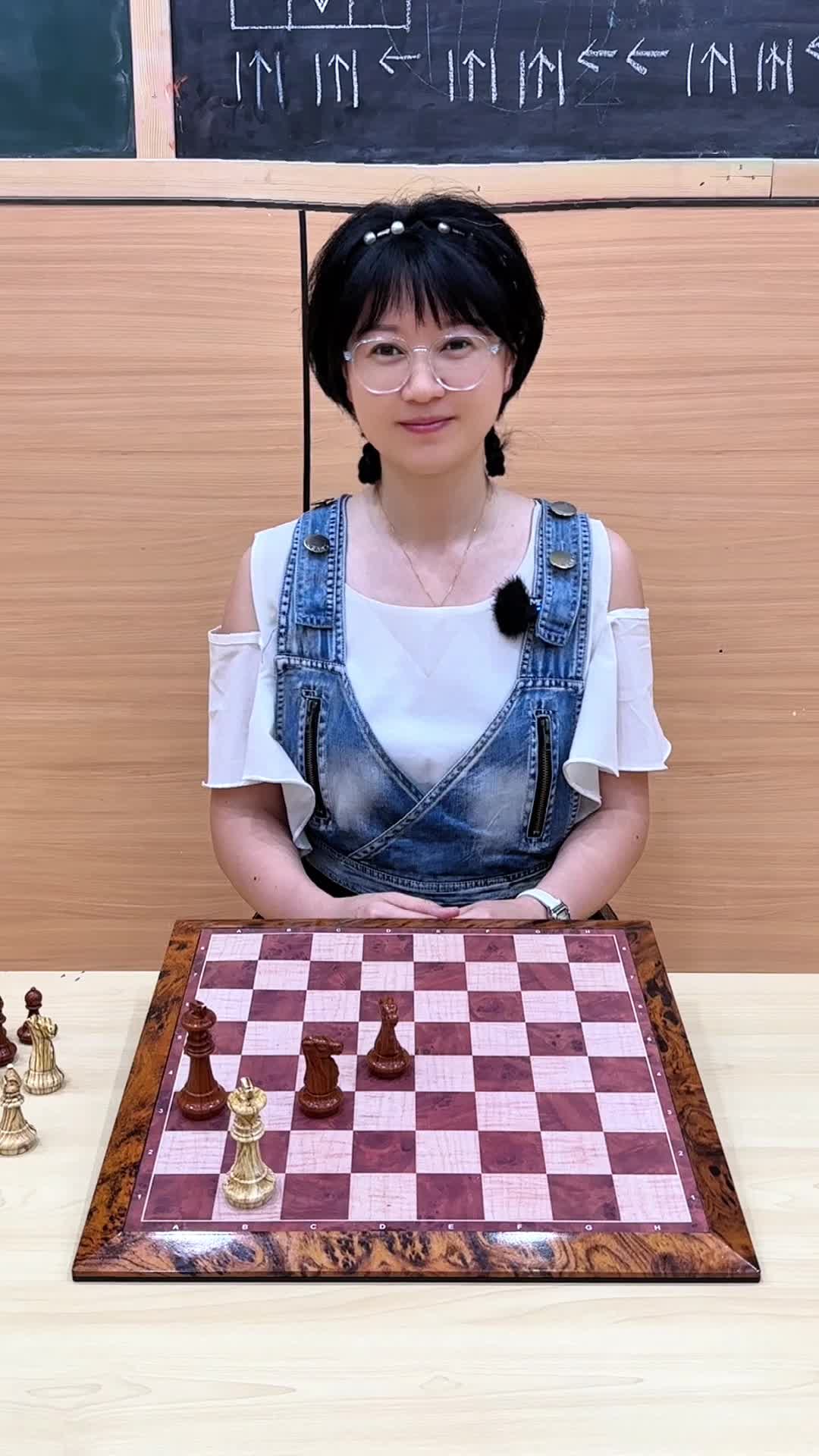 立体象棋的玩法_国际象棋立体棋子_立体国际象棋视频教程