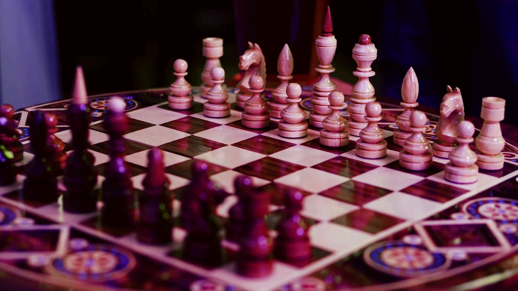 国际象棋立体棋子_立体国际象棋视频教程_立体象棋的玩法